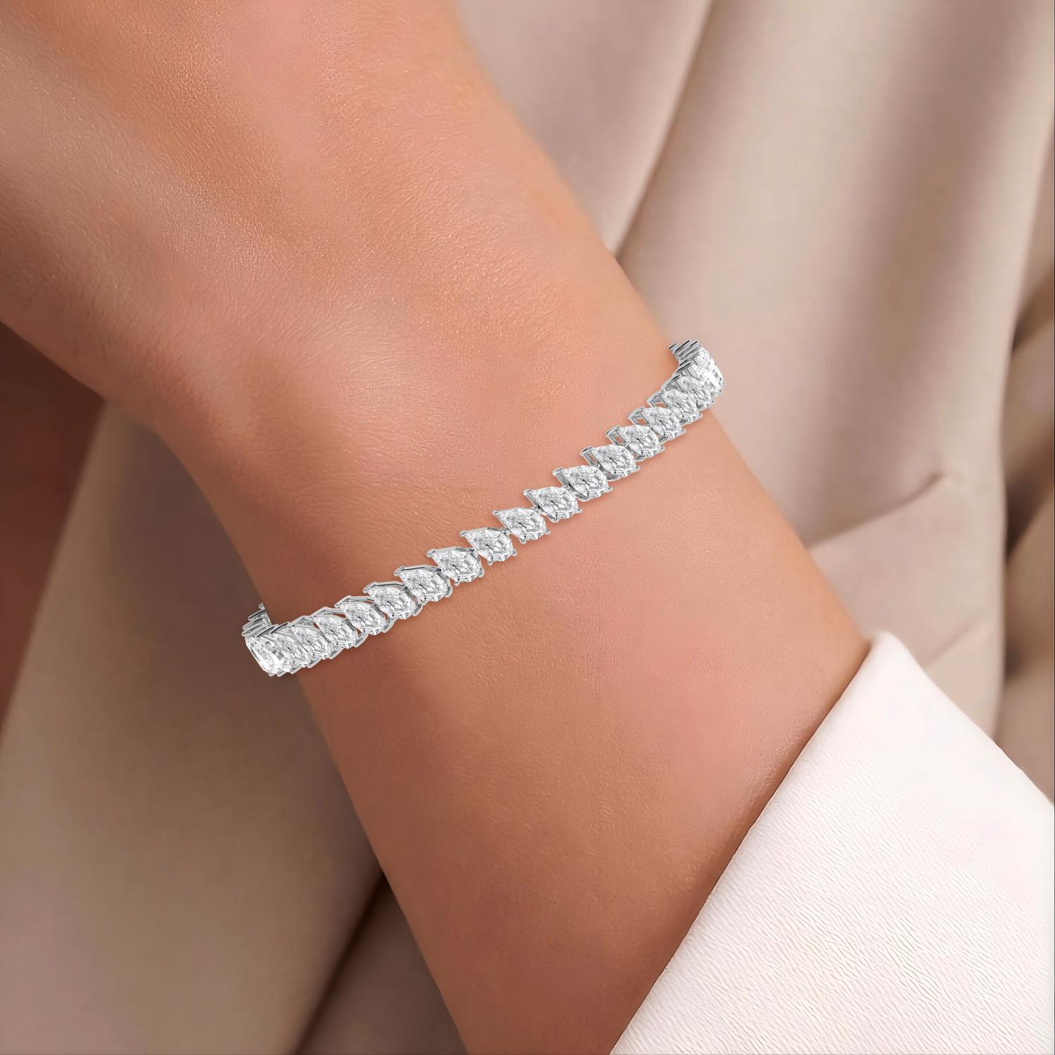 18K White Gold Lab Grown Diamond BRACELET 12.77 ctw BR20284SPE-0.30PT-7IN