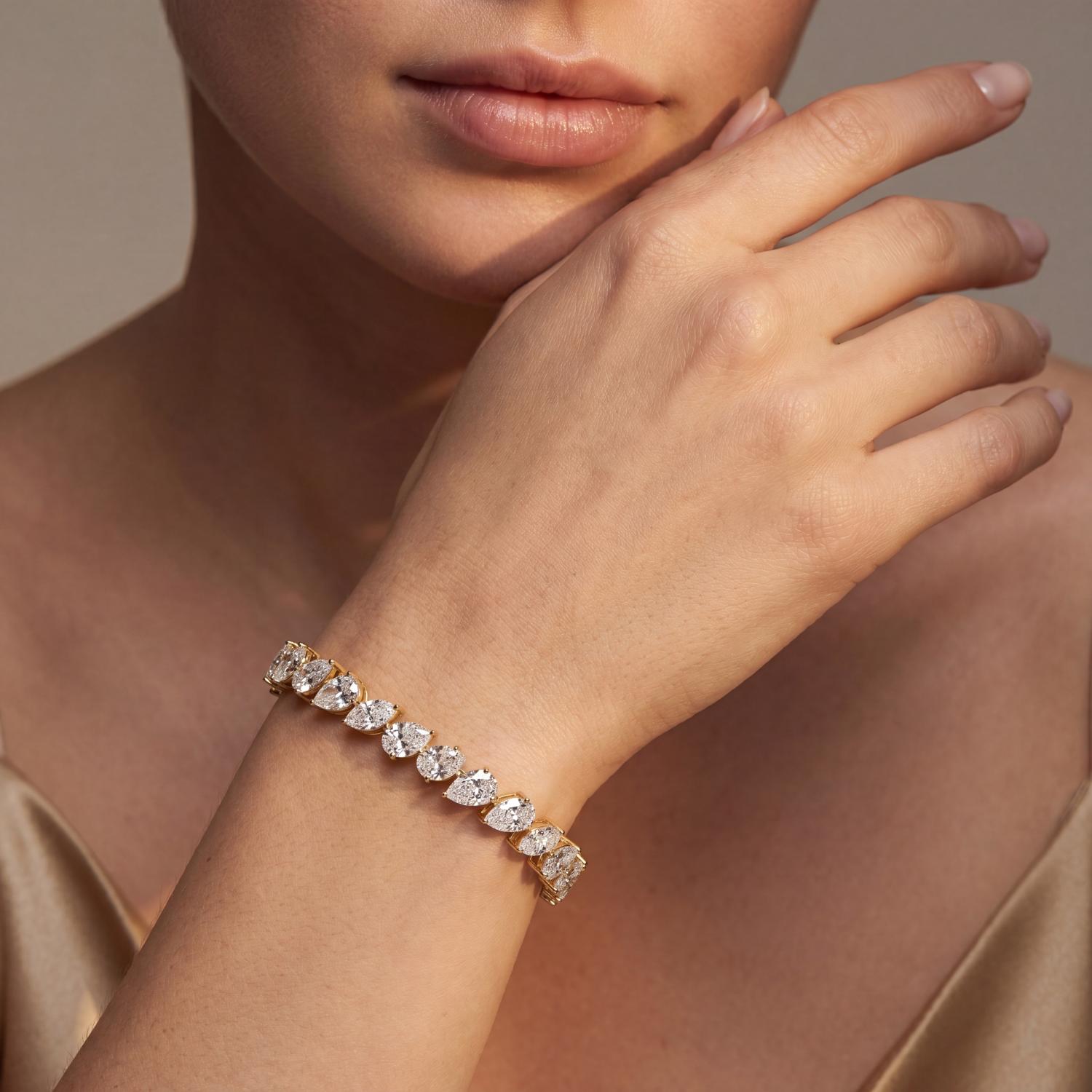 18K Yellow Gold Lab Grown Diamond BRACELET 13.78 ctw BR20607-13.63CT-7IN